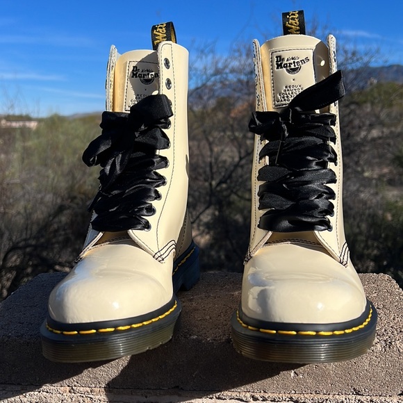 Dr. Martens x Marc Jacobs REDUX GRUNGE COLLECTION - LIKE NEW‼️ - Picture 5 of 17
